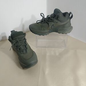 Nike Men’s React SFB Carbon Olive Green Outdoor Trail Hiking Boot-Size 6.5.
